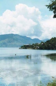PAKET WISATA 4D/3N MEDAN DANAU TOBA BERASTAGI